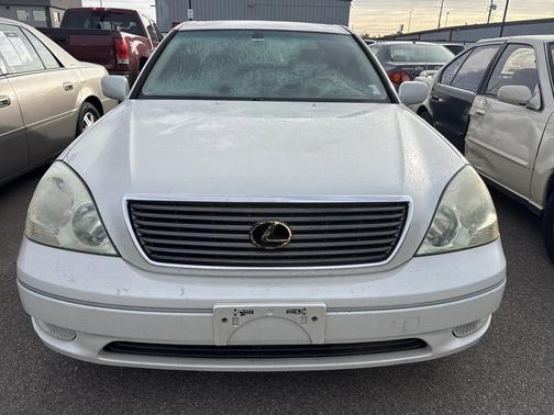 2002 Lexus LS 430 Base