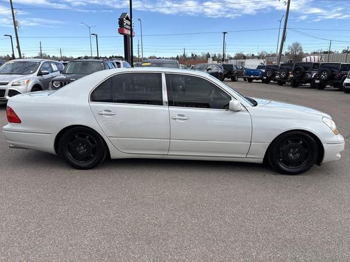 2002 Lexus LS 430 Base
