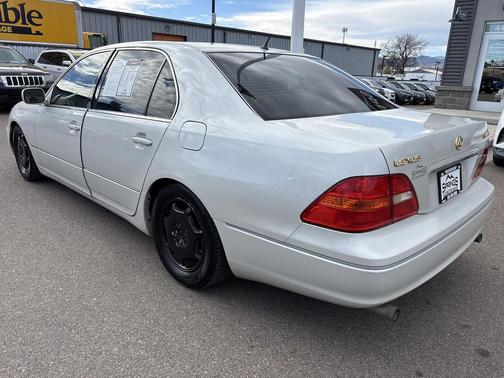 2002 Lexus LS 430 Base