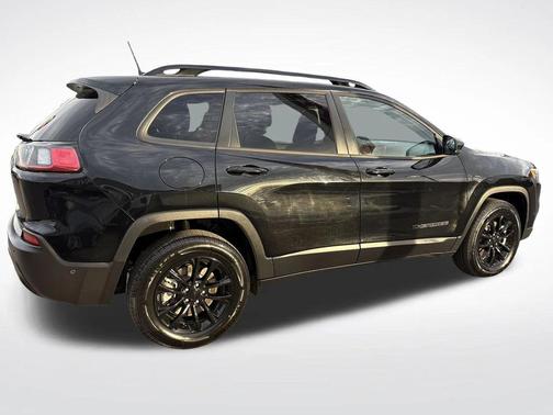 2023 Jeep Cherokee Altitude