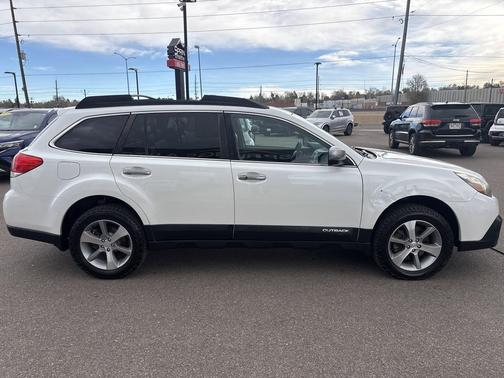 2013 Subaru Outback 3.6R Limited