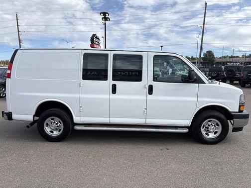 2023 Chevrolet Express 2500 RWD 2500 Regular Wheelbase WT