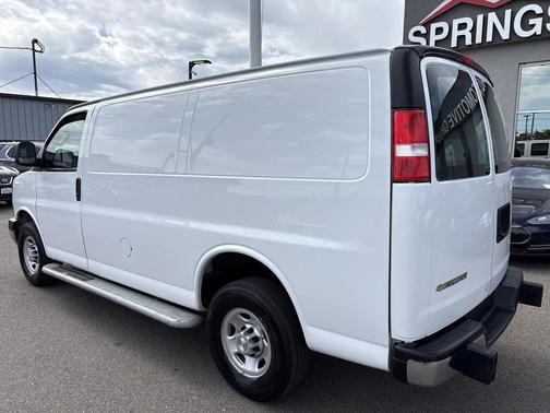 2023 Chevrolet Express 2500 RWD 2500 Regular Wheelbase WT