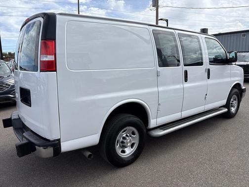 2023 Chevrolet Express 2500 RWD 2500 Regular Wheelbase WT