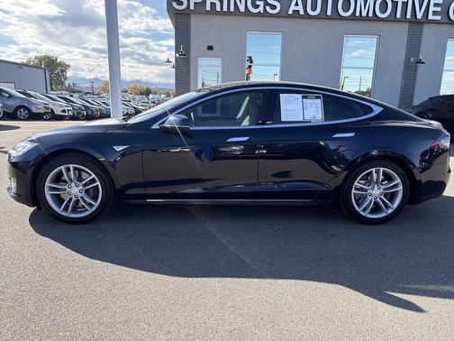 2013 Tesla Model S Base