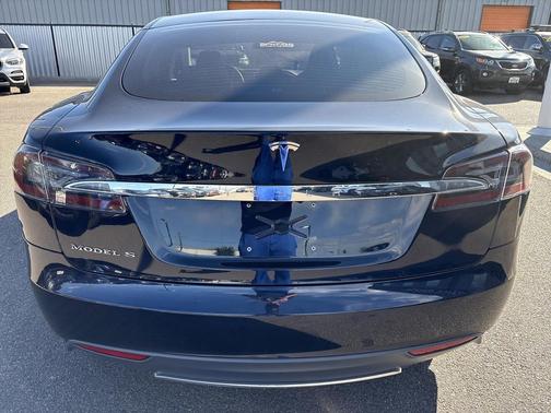 2013 Tesla Model S Base