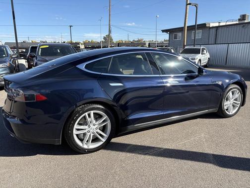 2013 Tesla Model S Base