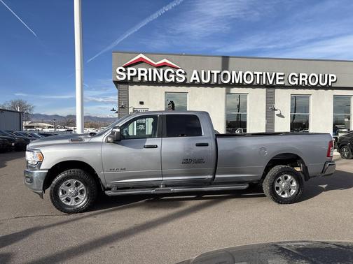 2023 RAM 2500 Big Horn Crew Cab 4x4 8' Box