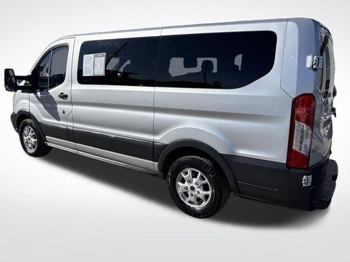 2016 Ford Transit-150 XLT