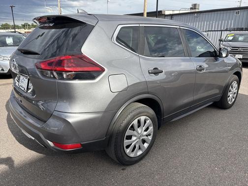 2020 Nissan Rogue S