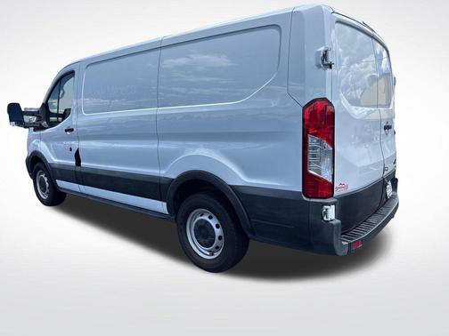 Oxford White 2020 Ford Transit-150 Base