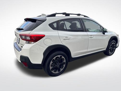Crystal White Pearl 2021 Subaru Crosstrek Premium