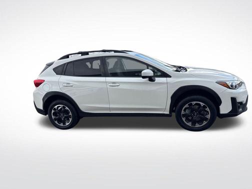 Crystal White Pearl 2021 Subaru Crosstrek Premium