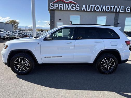 2021 Jeep Grand Cherokee Trailhawk