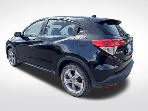 Crystal Black Pearl 2020 Honda HR-V LX