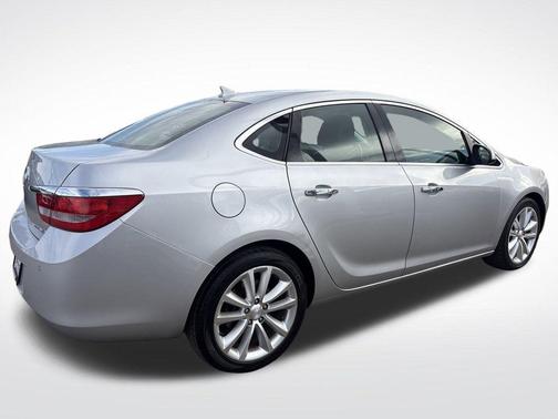 2013 Buick Verano Leather
