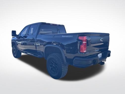 2025 Chevrolet Silverado 2500 4WD Crew Cab Standard Bed ZR2