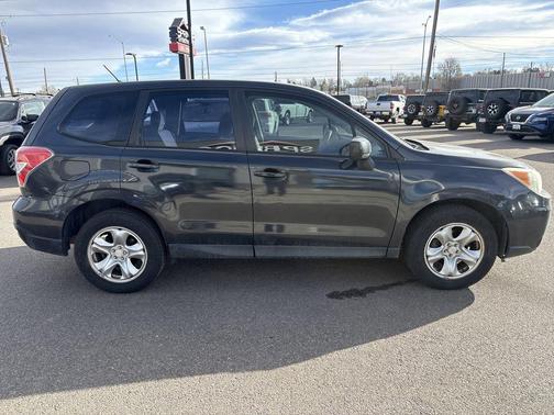 2014 Subaru Forester 2.5i