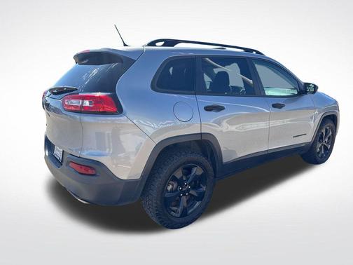 Billet Silver Metallic Clearcoat 2017 Jeep Cherokee Altitude