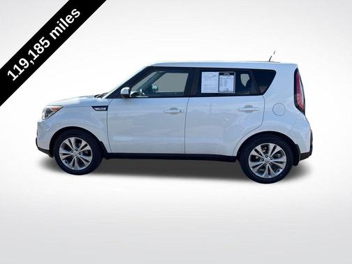 Clear White 2016 Kia Soul +