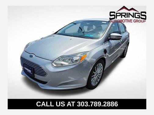 Ingot Silver 2016 Ford Focus SE