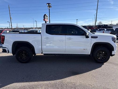 2022 GMC Sierra 1500 AT4X