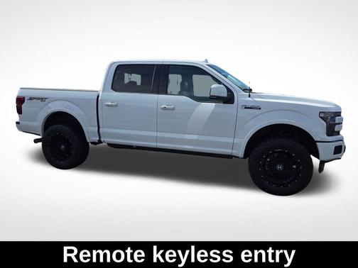 White 2018 Ford F-150 Lariat