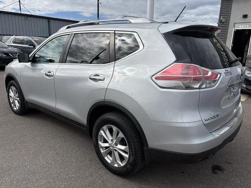 2015 Nissan Rogue SV