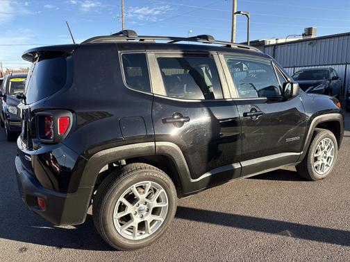 2022 Jeep Renegade Latitude
