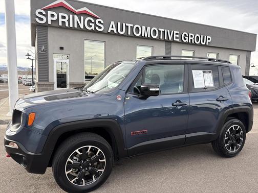2023 Jeep Renegade Trailhawk