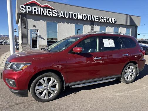 2018 Nissan Pathfinder SL