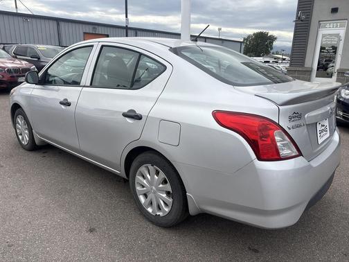 2015 Nissan Versa 1.6 S+