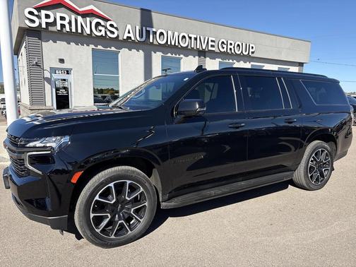 2021 Chevrolet Suburban RST