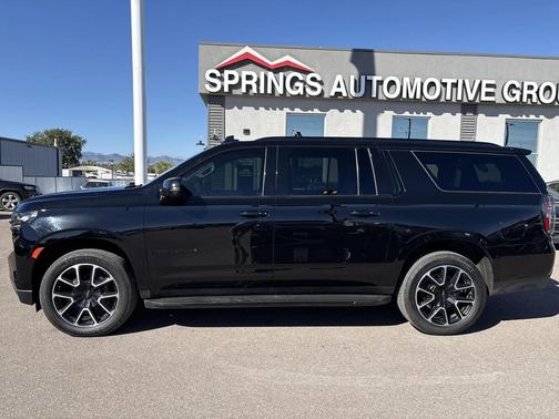 2021 Chevrolet Suburban RST