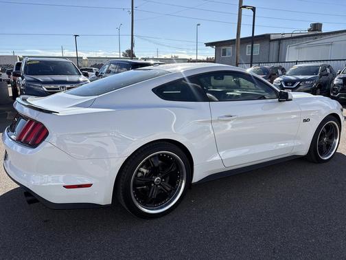 2016 Ford Mustang GT Premium