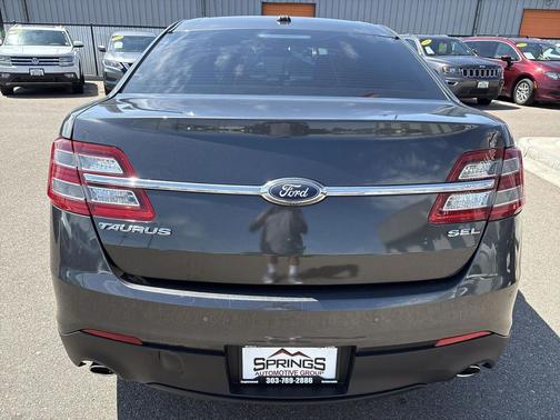 2019 Ford Taurus SEL