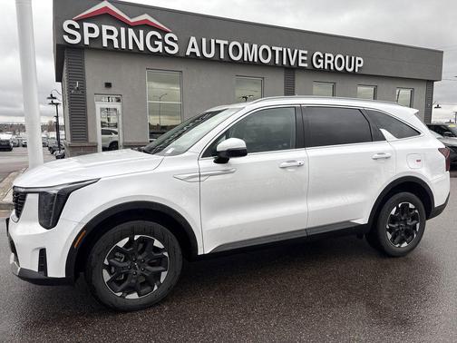 2025 Kia Sorento S