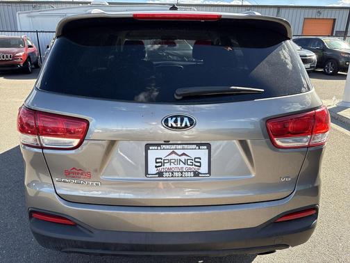 2017 Kia Sorento LX