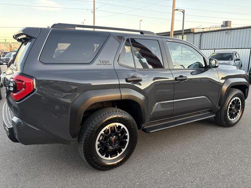 2025 Toyota 4Runner TRD Off Road