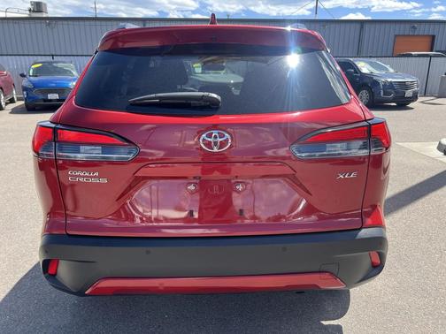 2023 Toyota Corolla Cross XLE