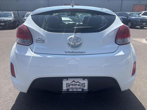 2016 Hyundai Veloster Base