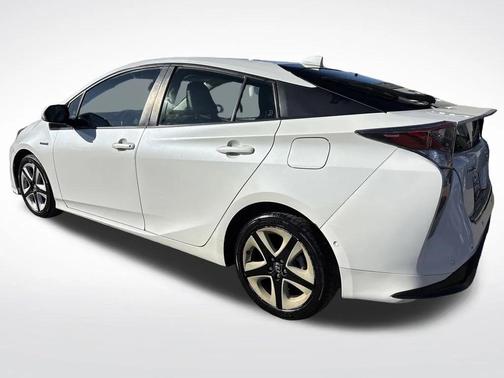 2016 Toyota Prius Four