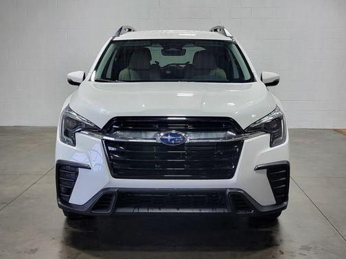Crystal White Pearl 2023 Subaru Ascent Premium 7-Passenger
