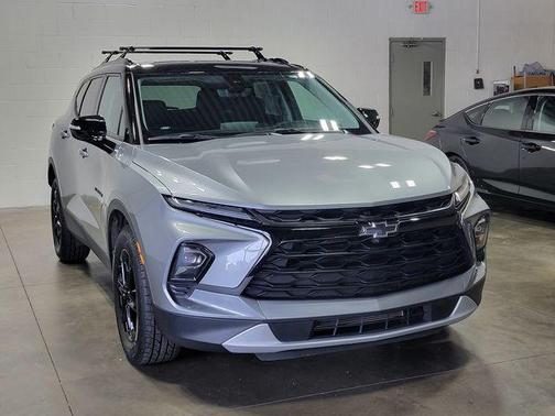 Sterling Gray Metallic 2024 Chevrolet Blazer 3LT