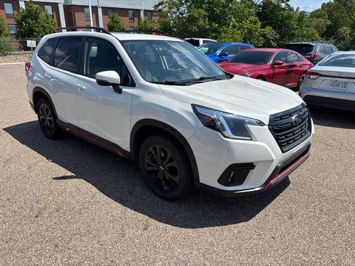 Crystal White Pearl 2023 Subaru Forester Sport