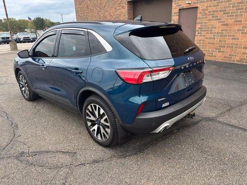 Dark Persian Green Metallic 2020 Ford Escape SEL