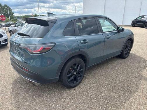 Nordic Forest Pearl 2024 Honda HR-V AWD Sport