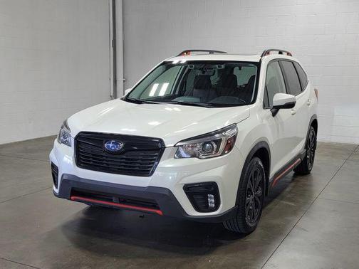Crystal White Pearl 2020 Subaru Forester Sport