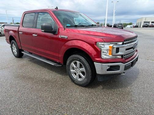 Ruby Red Metallic Tinted Clearcoat 2019 Ford F-150 XLT