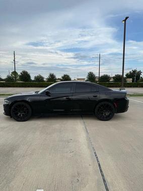 2016 Dodge Charger SE